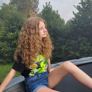 Meet your Posher, Allison